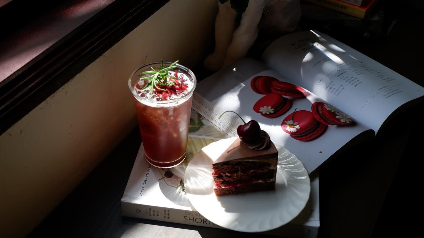 Bittersweet Cakery & Cafe