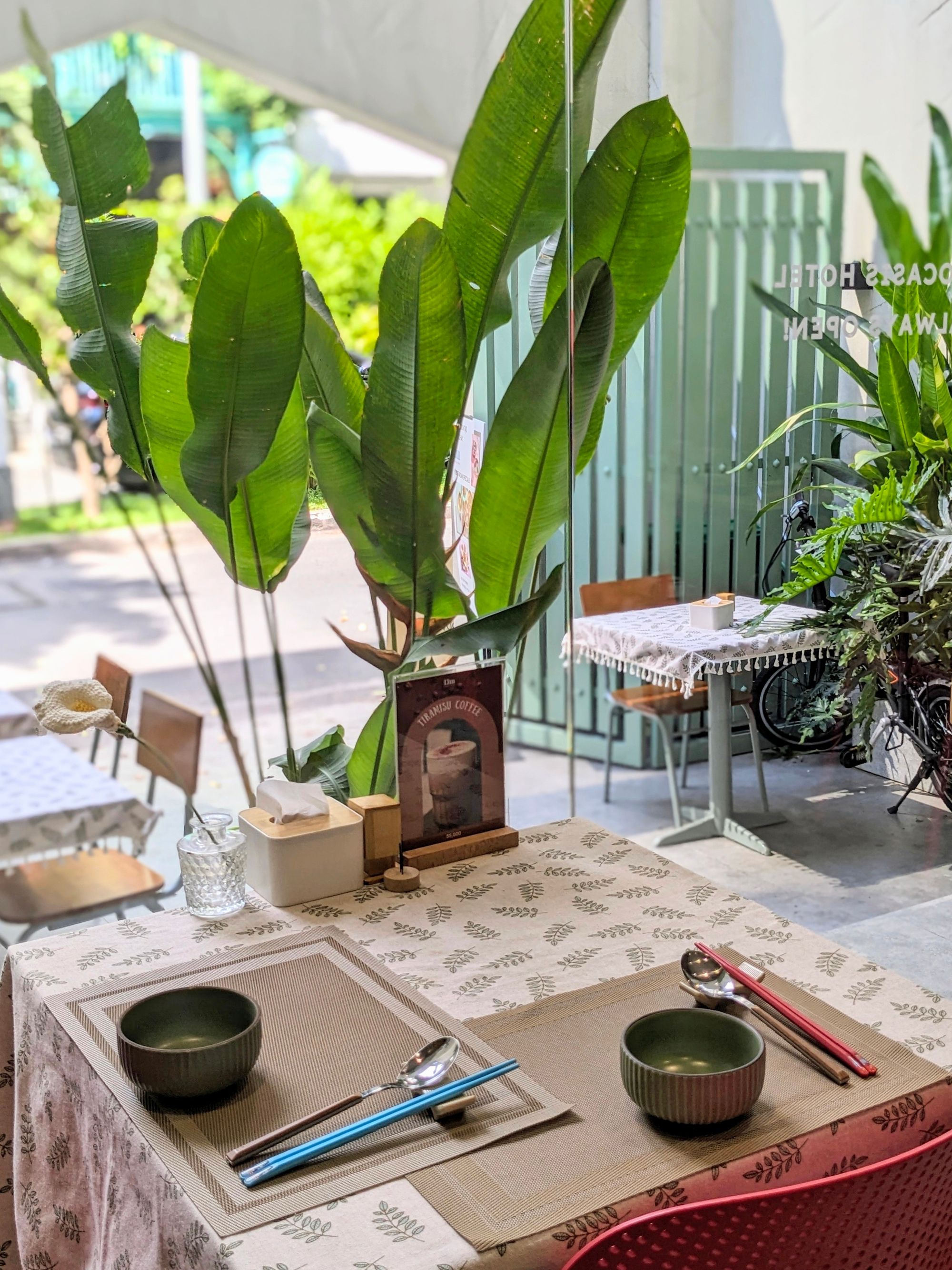 Lim Veggie Bistro