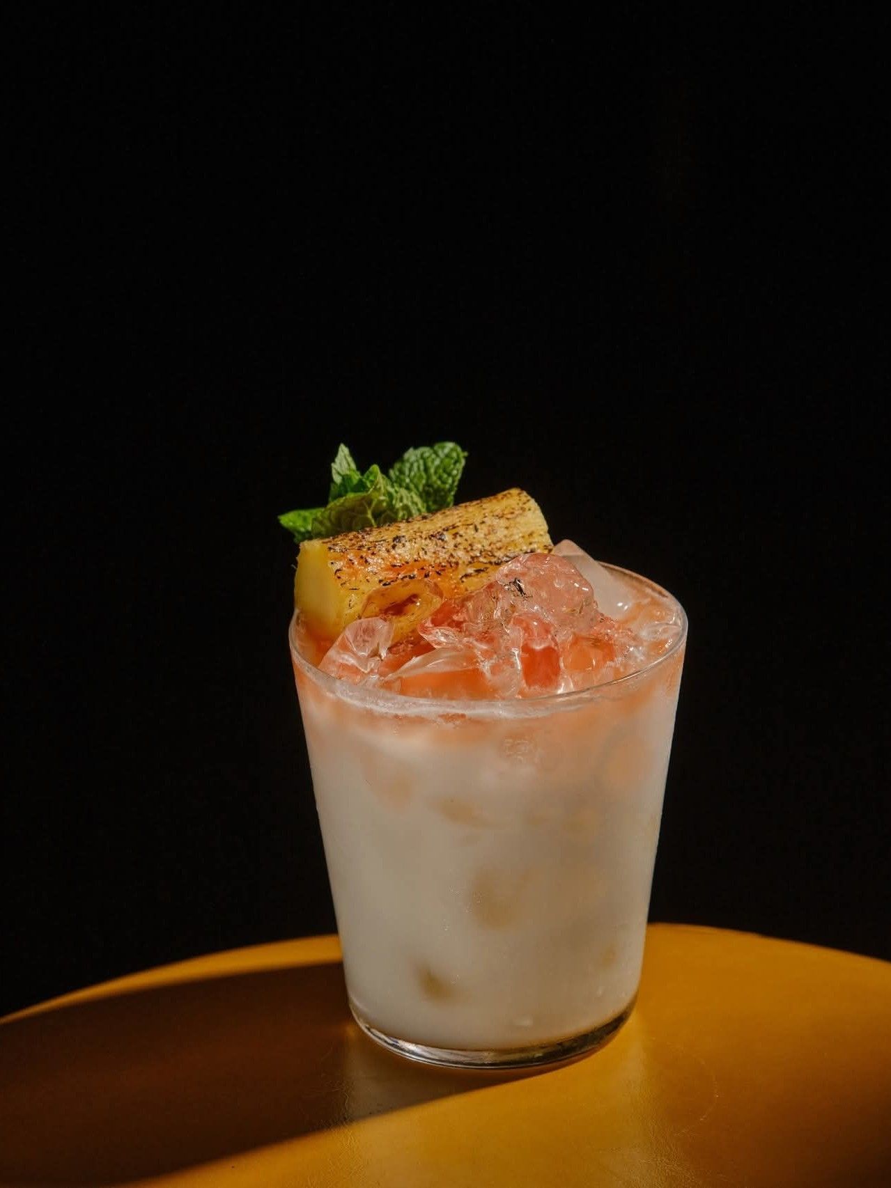 Savor Cocktail Club -  Cánh cửa bước vào những câu chuyện thần thoại Hy Lạp