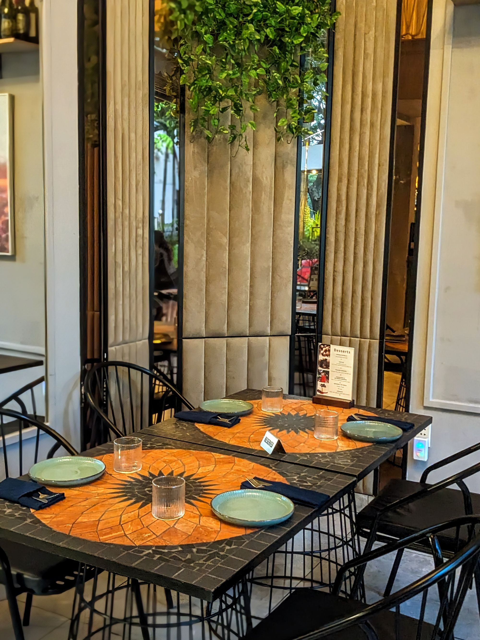 Margherí - Neapolitan Pizza & Eatery