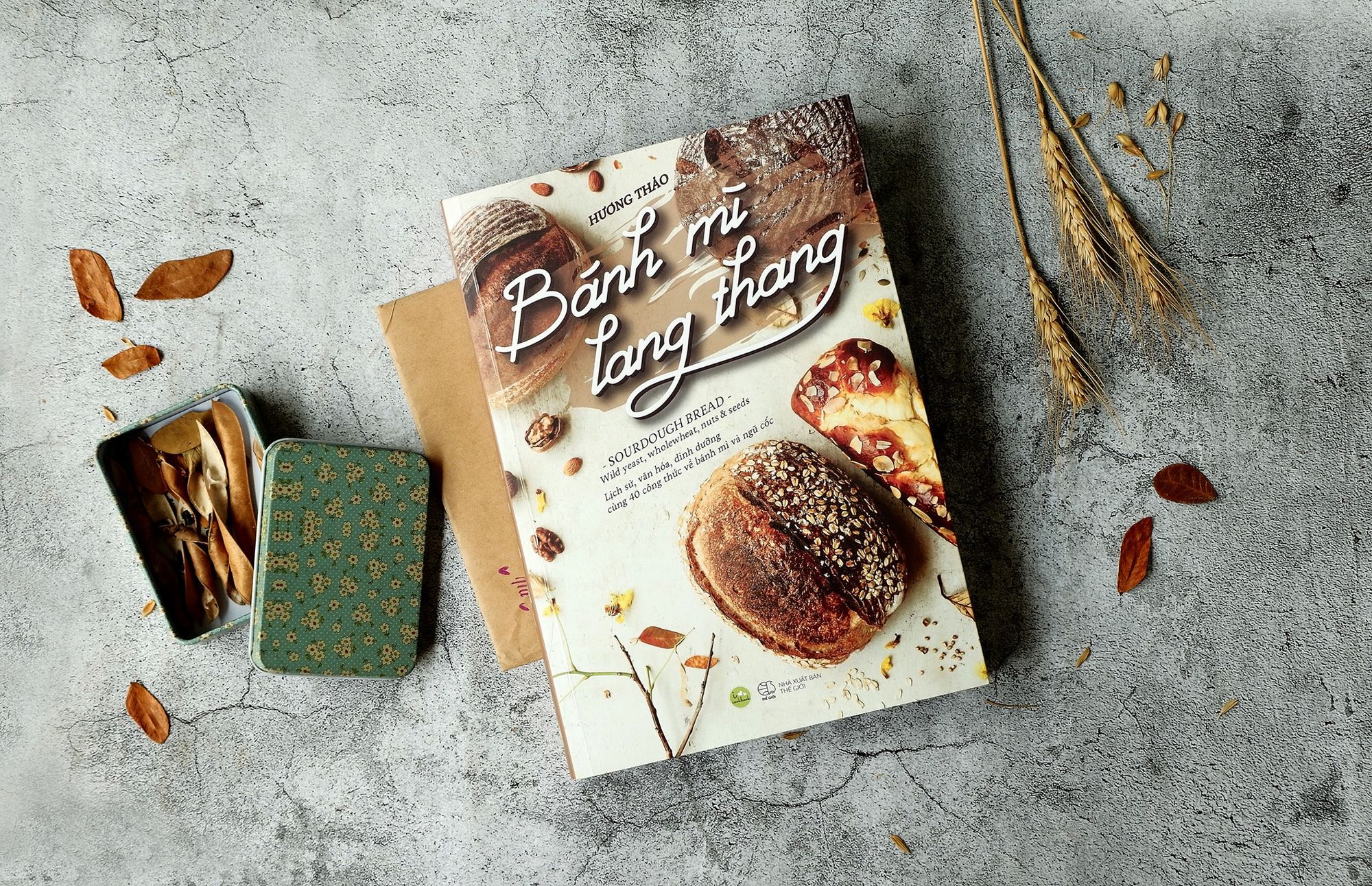 Tiệm bánh 5 Quả Trứng và Food Blogger Hương Thảo